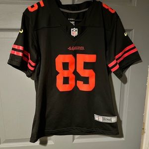 Women’s 49ers jersey